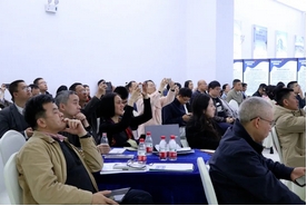 �����׳�������������������ϯ��CGT�����з��´�ɳ������˳����У�